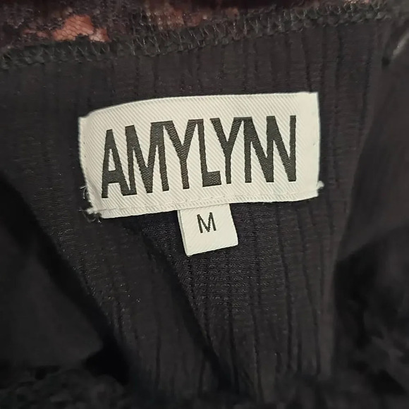 Women's Amy Lynn Lace Trim Camisole Top Sz M - Picture 2 of 10